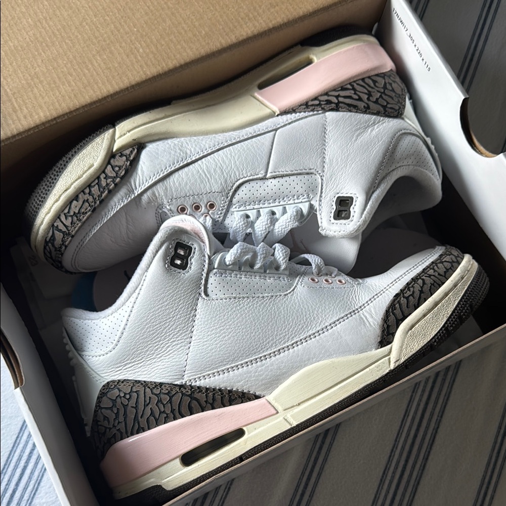 Nike Air Jordan 3 Retro - Neapolitan Dark Mocha